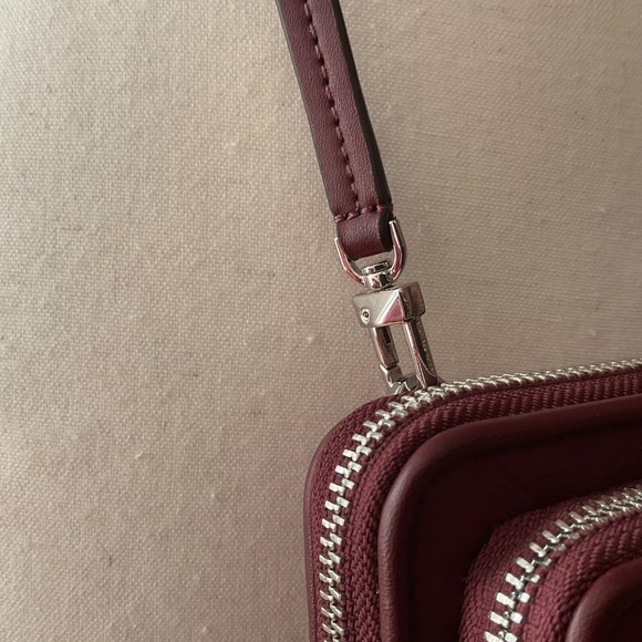 Michael Kors Burgundy Nylon & Leather Crossbody Shoulder Bag Clutch Wal… - Picture 11 of 16